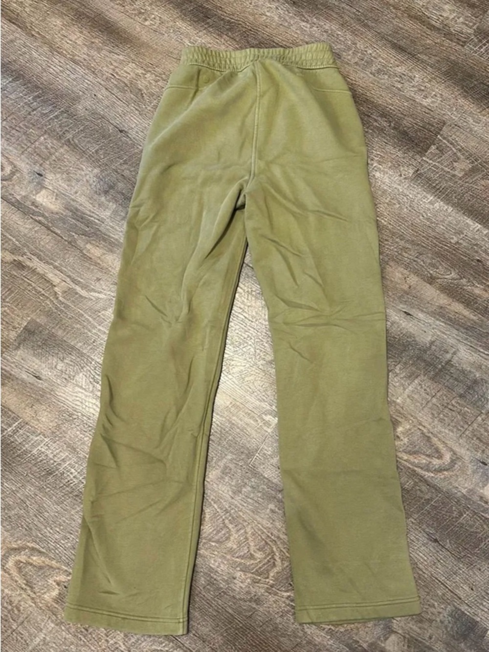 Women’s Lululemon Sweatpants - Picture 2 of 4